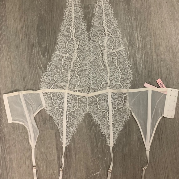 BRIDAL SET Victoria's Secret Lace Halter Merrywidow Garter - Picture 4 of 6